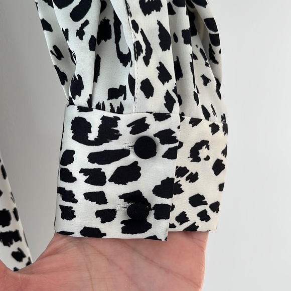 Zara zebra effect mini dress. - Picture 3 of 4